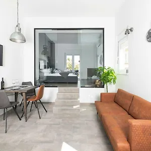 Space Apartment